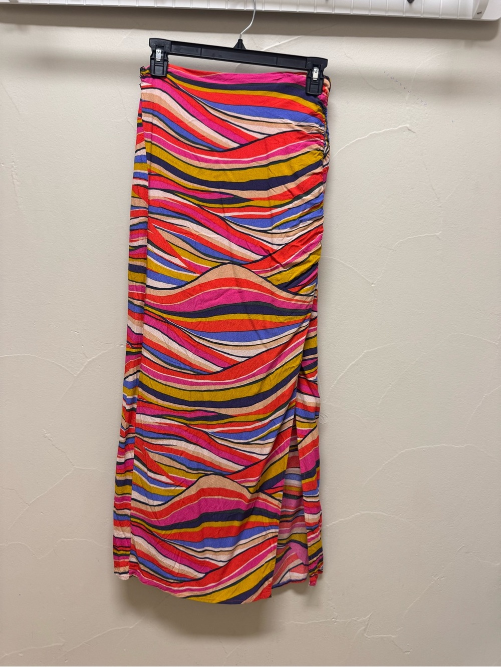 Olivaceous Multicolor Retro Wavy Maxi Skirt – Pucci Look-Alike, Size M